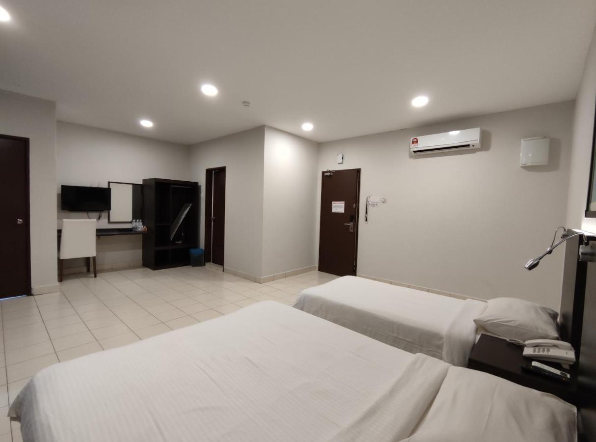 Hotel Desaru Penawar Esterno foto
