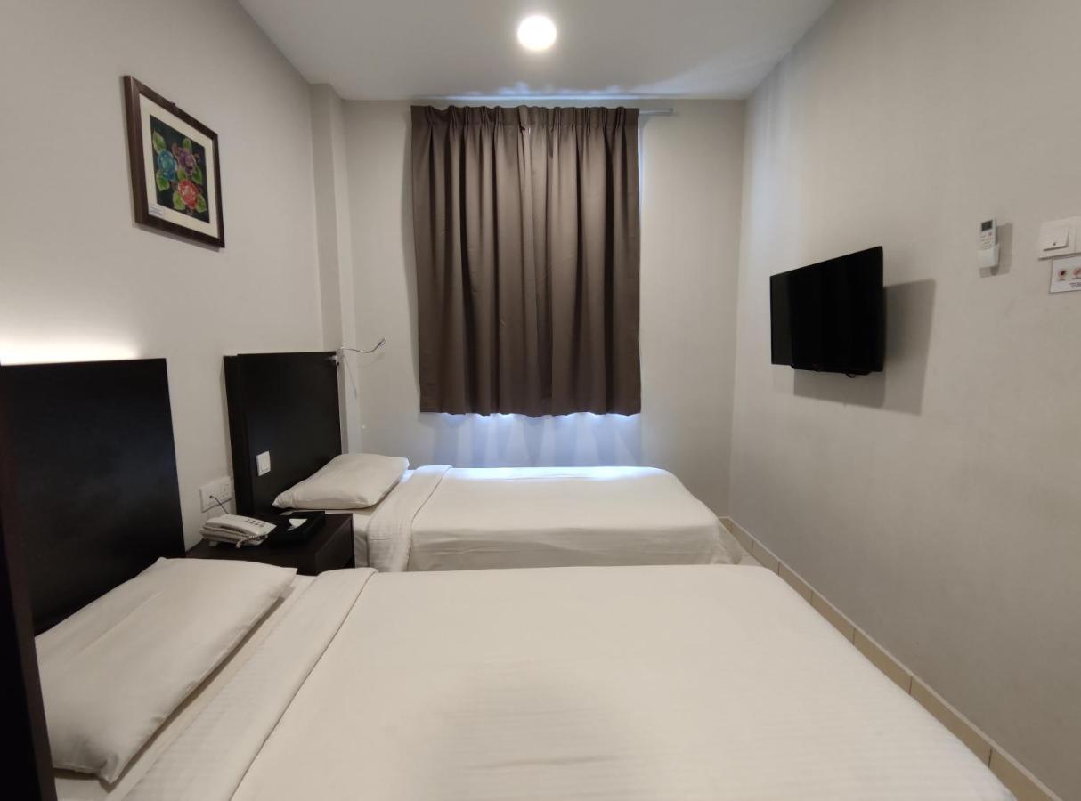 Hotel Desaru Penawar Esterno foto