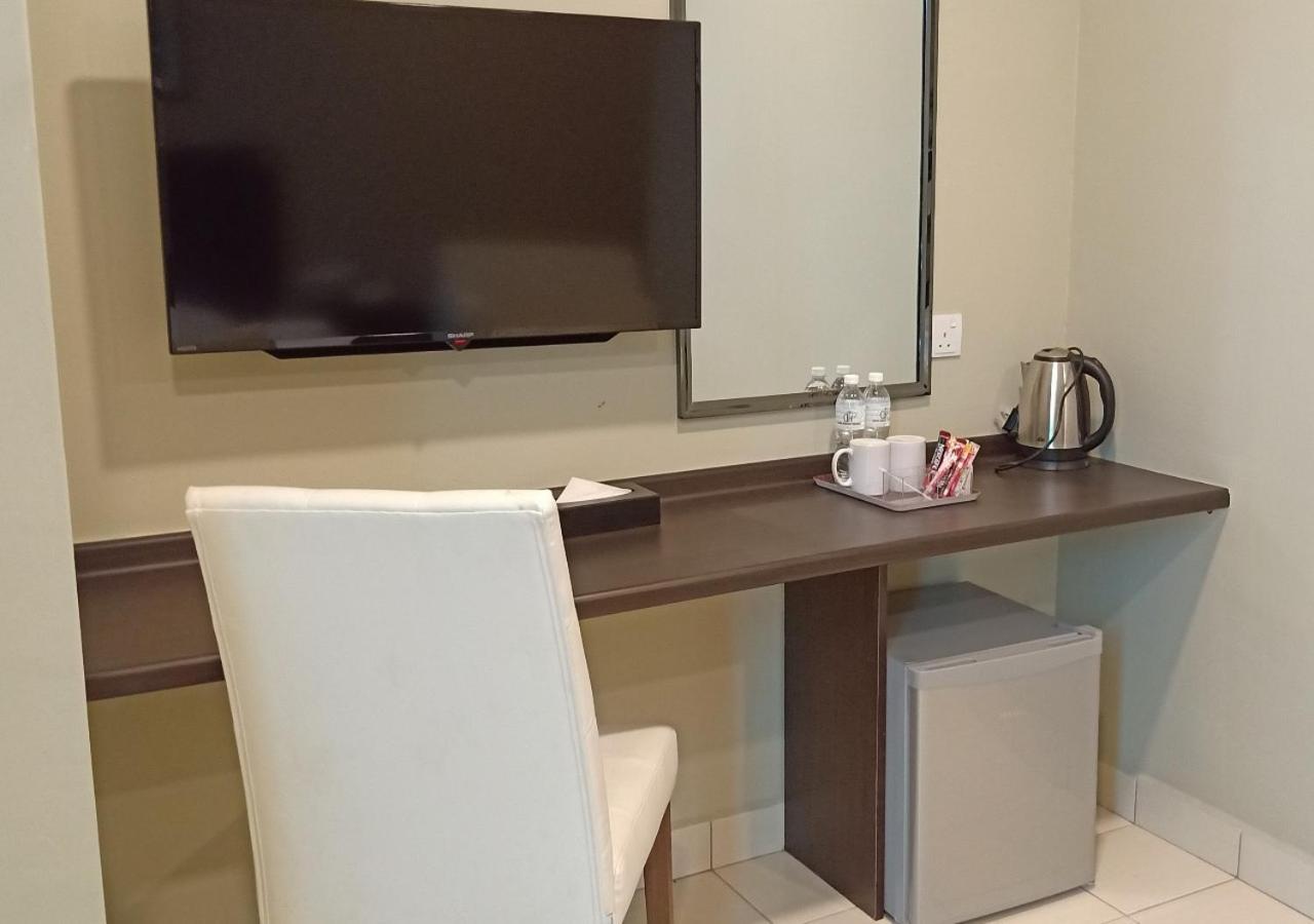 Hotel Desaru Penawar Esterno foto